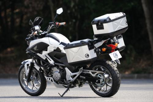 ベッカー 3boxセット シグナスx ヘッドライト スクリーン バイク用品 バイクバッテリー バッグ ケース Tc45 サイドケース Pcx Coleman グロム ボックス ロゴス ブラック Hbs Xpr All B 車用品 バイク用品 キャンパルジャパン Xplorer セール特価 Hepco Becker