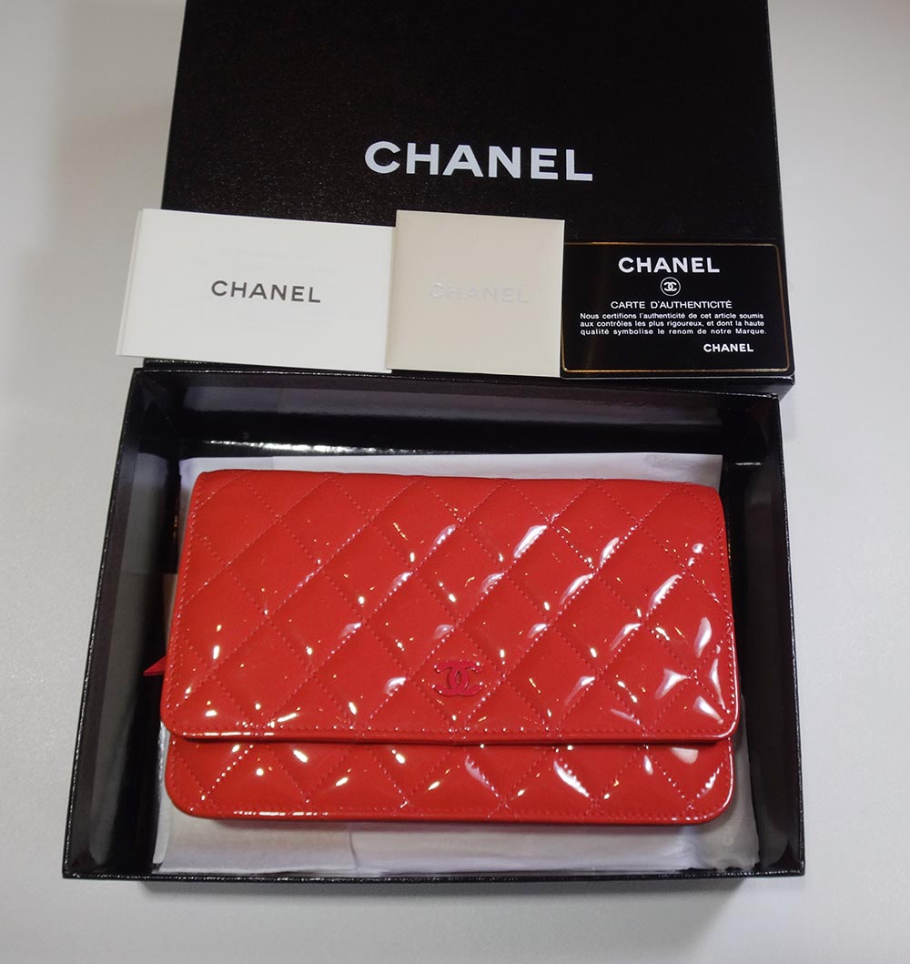 Chanel シャネルバッグ チェーンウォレットマトラッセ 財布 チェーン ショルダー 美品 長財布 ウォレット エルメス エナメル Bag オレンジ レディース 鞄 かばん 中古 C1001993 00 レイラインchanel シャネル チェーンウォレットマトラッセ チェーン ショルダーバッグ