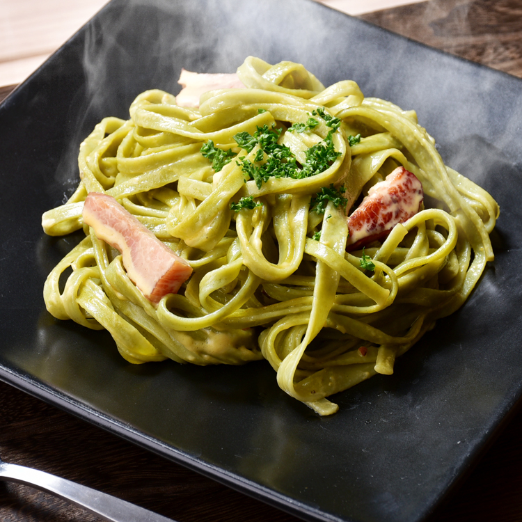 ふるさと納税 熊本県産野菜使用の彩り鮮やか お野菜パスタセット ほうれん草 麺類 パスタ レッドビーツ その他 ごぼう3種類各180g 2袋 お届け時期 入金確認後20日前後 熊本県あさぎり町手延べ製法によりコシが強く もっちりとした食感のお野菜入りタリアテッレをお