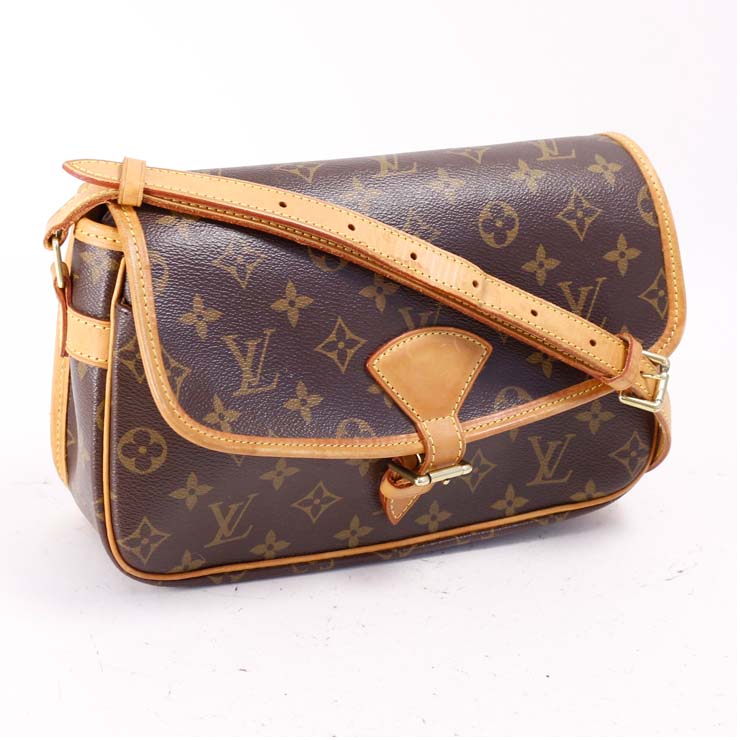 LOUIS VUITTON Sologne Crossbody Shoulder Bag M42250