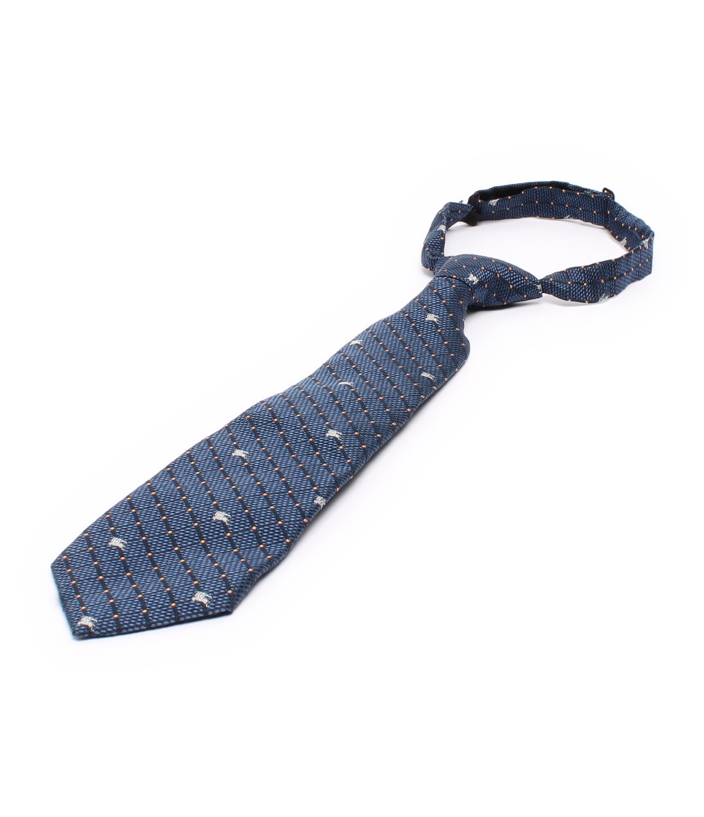 小孩打领带黑白图