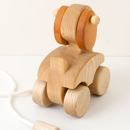 木制玩具狗的车玩具栃木县的工艺品wooden dog car toy,tochigi craft