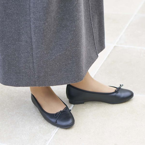 楽天市場】【WEB限定】ラウンドトゥレインバレエシューズ／ピッティ