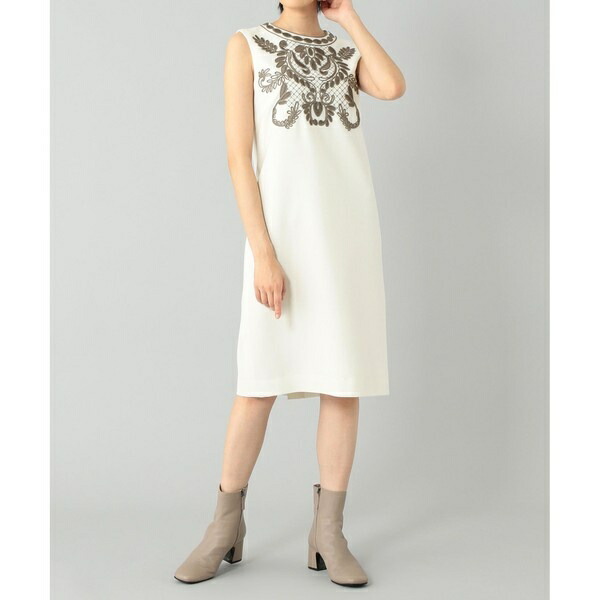 コード刺繍タイトワンピース グレースコンチネンタル Soone It