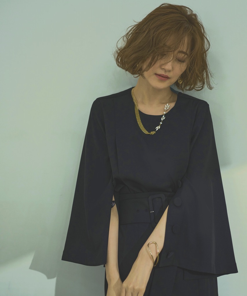 【S～LL】ベルスリーブトップス＆プリーツヘムタイトスカートセットアップ／ルイルエブティック（RUIRUE BOUTIQUE） スーツ・セットアップ-スーツ-メンズファッション