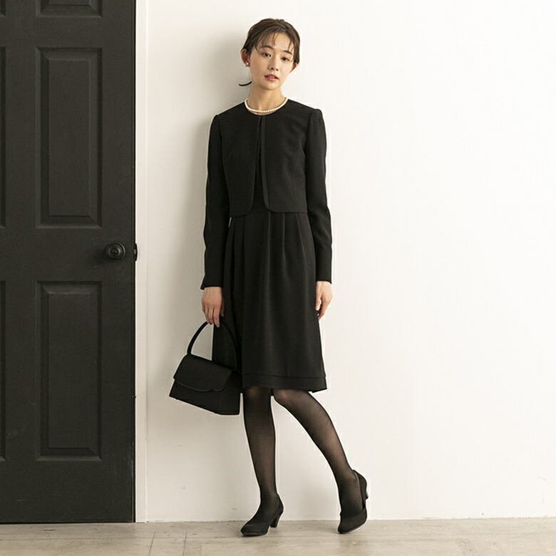 喪服 礼服 ブラックフォーマルスーツ ノーカラー Form Forma フォルムフォルマ フレアワンピース セットアップスーツ ベルト付き