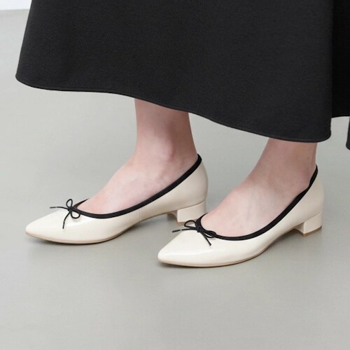 【雨水相応う】ポインテッドヒールバレエシューズ(RB9401A)／ラウナレア（Launa lea）