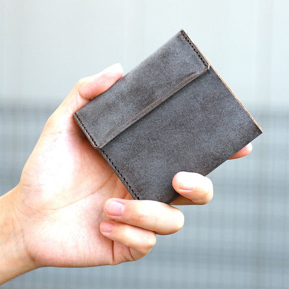 コモド/ロロマ【折財布 コンパクト 二つ折り財布 本革】AGILITY／アジリティー アッファ（AGILITY Affa）