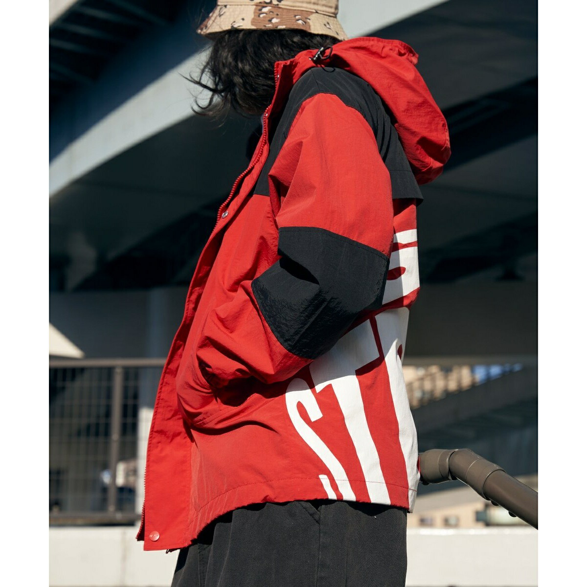 VISION STREET WEAR ヴィジョンストリートウェア フードナイロンジャケット／ヴァンスエクスチェンジ（VENCE EXCHANGE） メンズファッション-コート・ジャケット