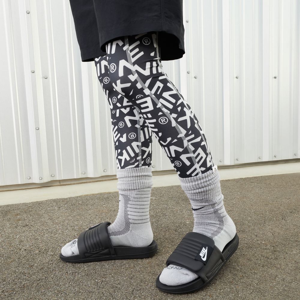 NIKE/ナイキ/W NIKE OFFCOURT ADJUST SLIDE／ナイキ（NIKE）