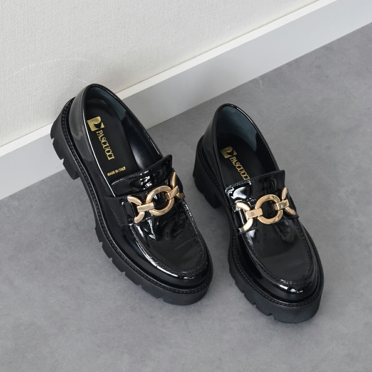 PASCUCCI◆5.5cmヒール◆チェーンビットタンクソールローファー／パスクッチ（PASCUCCI）