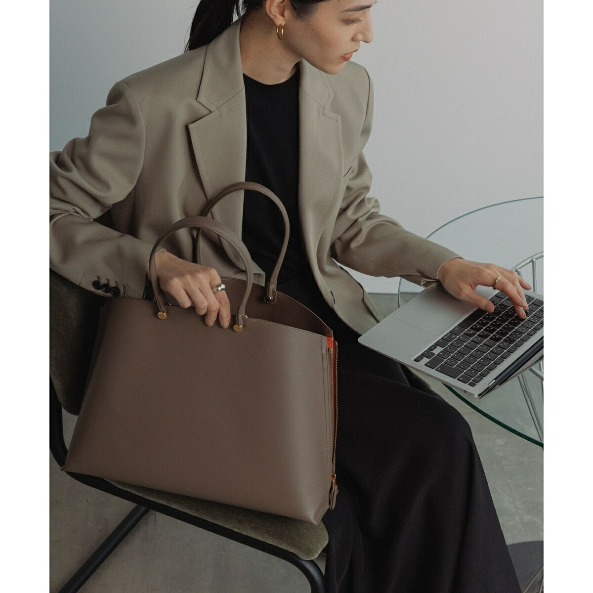 【E\u0027POR】【WEB押さえる】Y BAG Medium+/A4相応う・通い／ロペ（ROPE\u0027）