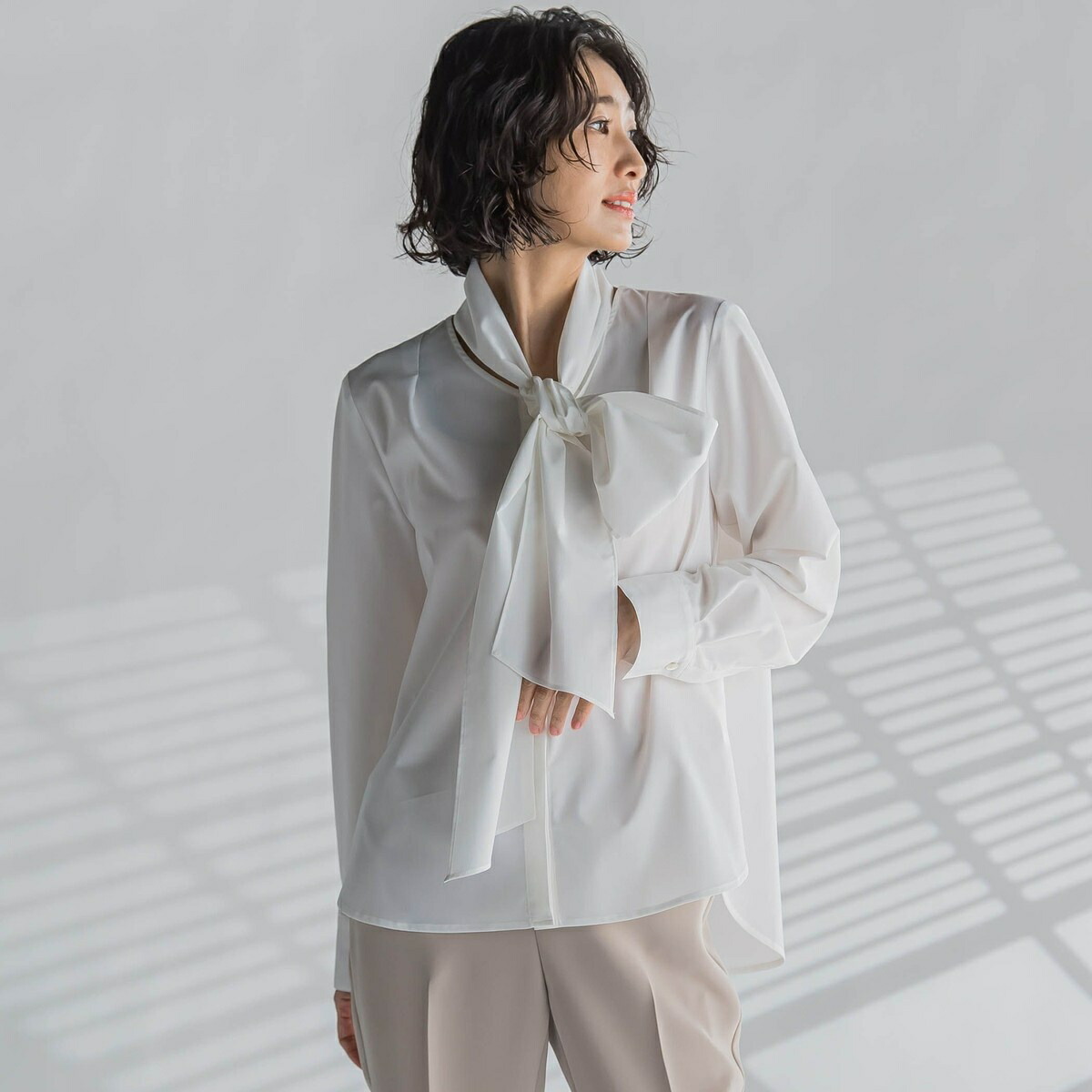 ラエフ（la．f．．．）/【大きいサイズ】ボウタイリボンブラウス≪洗濯機で洗える≫ 楽天市場】【大きいサイズ】ボウタイリボンブラウス≪洗濯機で洗える