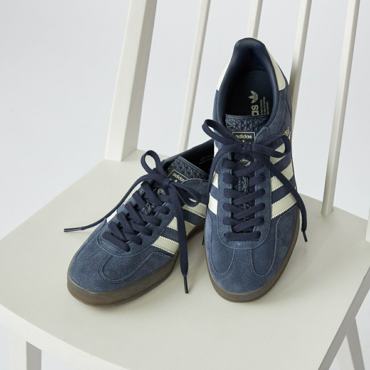 別注adidas × URガゼル INDOOR スニーカー 25.5-29サイズ』『別注』adidas×UR GAZELLE INDOOR （スニーカー
