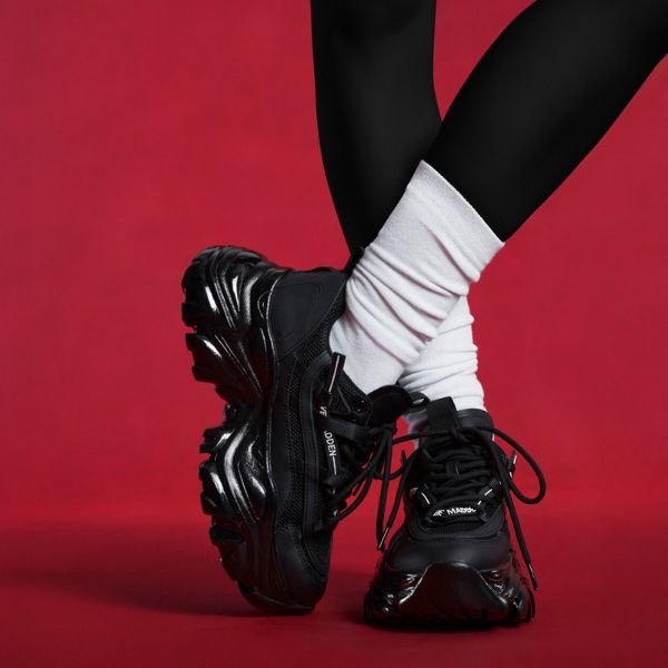 厚底音の大きさスニーカー／スティーブマデン（STEVE MADDEN）