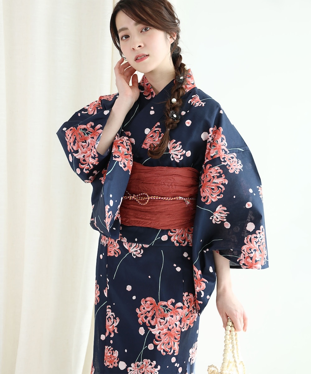 花模様コットン浴衣4点セット ゆかた・へこ帯・下駄・髪飾り／アイモハ（aimoha）