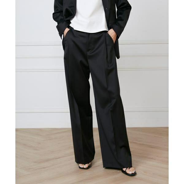 《大きいサイズ》タックワイドパンツ《la veille by SUPERIOR CLOSET》／イネド（INED） 27,027円