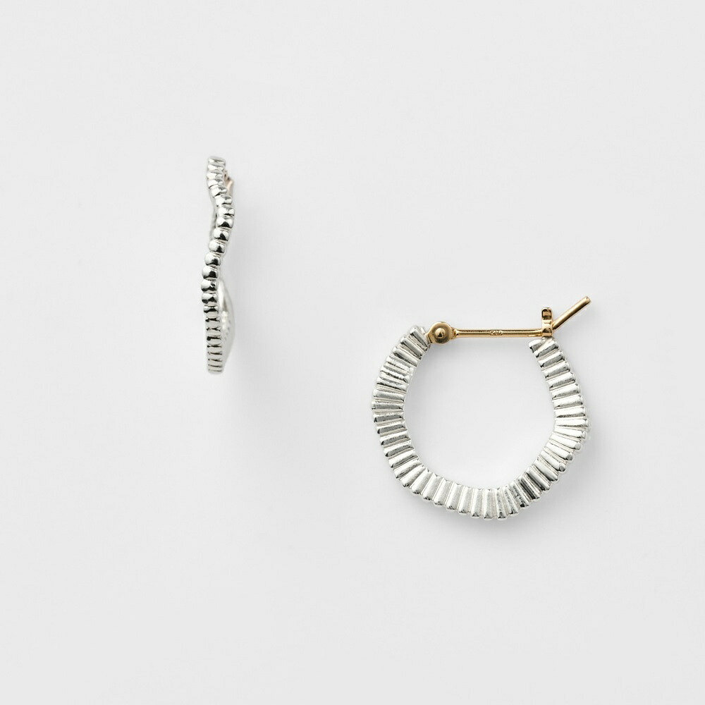 シルバーピアス／アガット（agete）