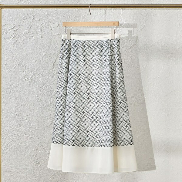 【WEB・一部店舗限定】【ATELIER COLLECTION】　　LIBERTY刺繍パレットデシン／アマカ（AMACA）｜丸井（マルイ）店