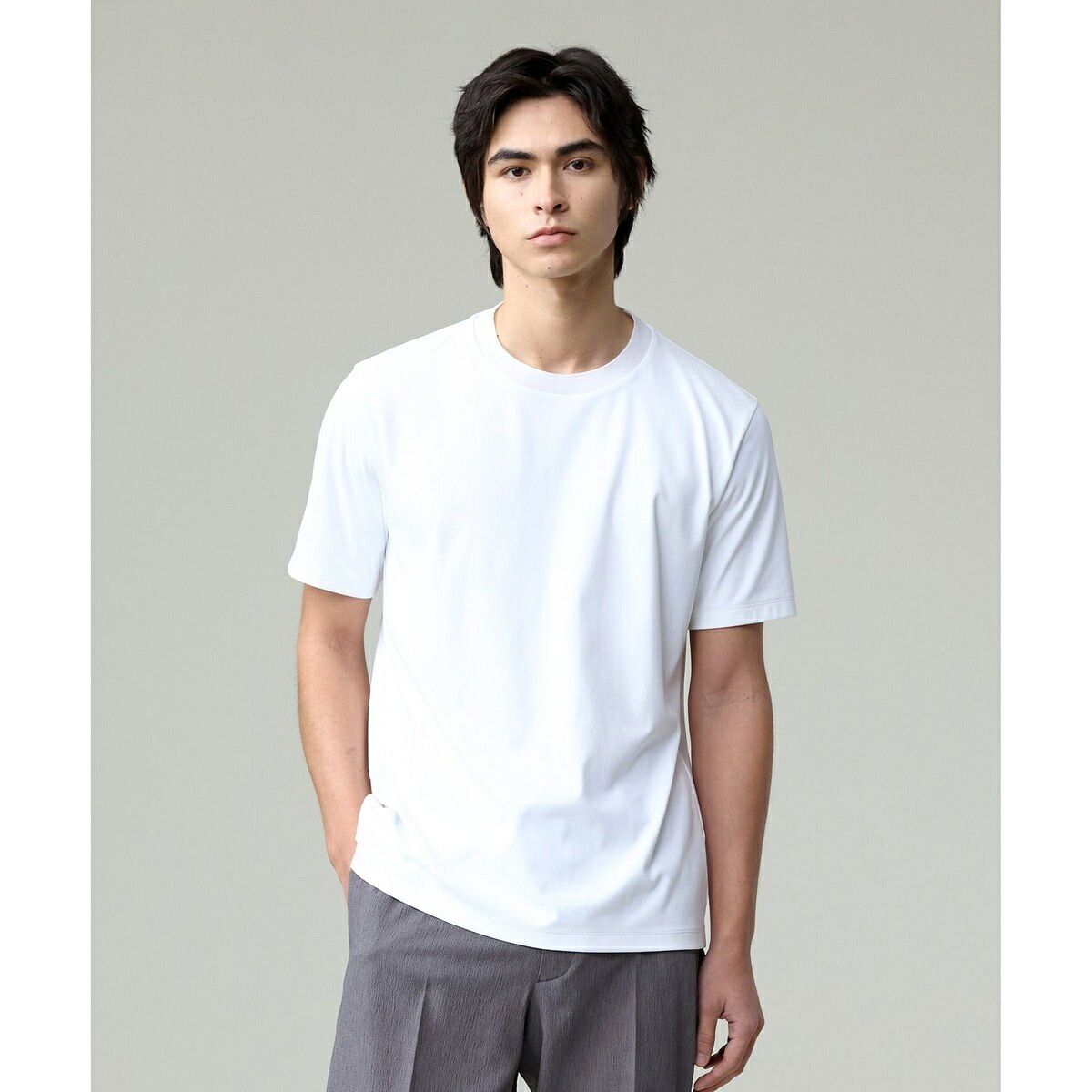 温度に寄り添う服。3シーズンこれ1着【調温機能 / 接触冷感】コンフォーマークルーネック Tシャツ/Jプレス(J.PRESS)