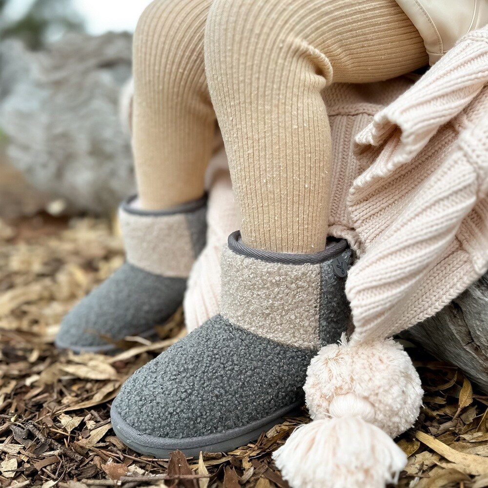 【EMU】エミュ 25秋冬新作 Wallaby Mini Teddy Patch／エミュオーストラリア（EMU Australia）｜丸井（マルイ）店