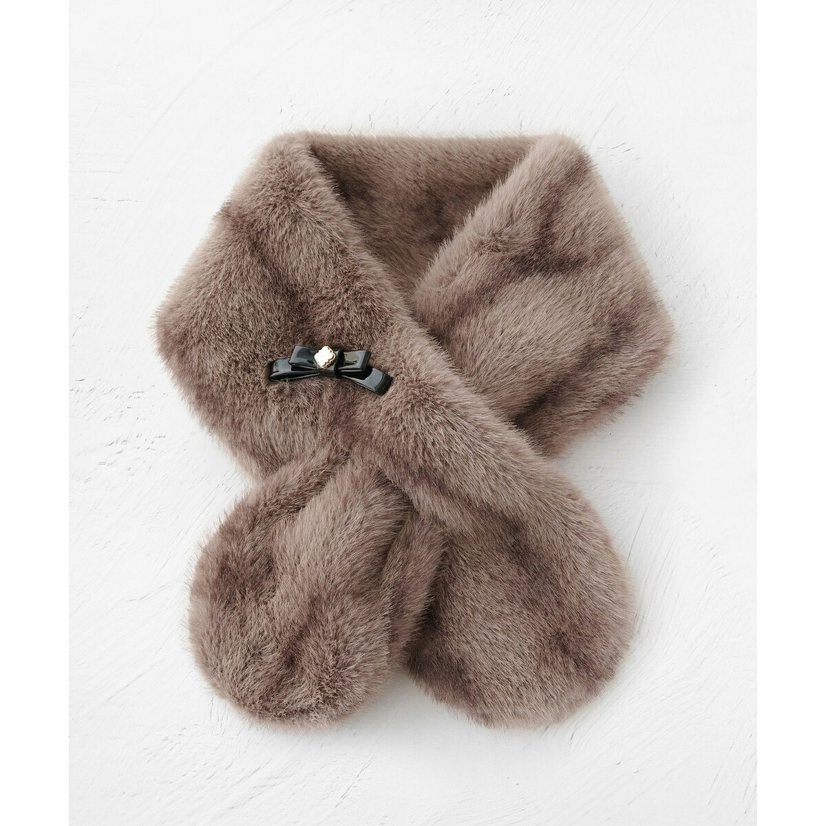 【胸飾り取りはらい可】BOW RIBBON FURTIPPET ティペット／トッカ（TOCCA）