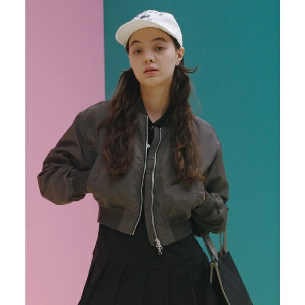 クロップド丈 ショートMA-1ジャケット／ラコステ（LACOSTE） 27,225円