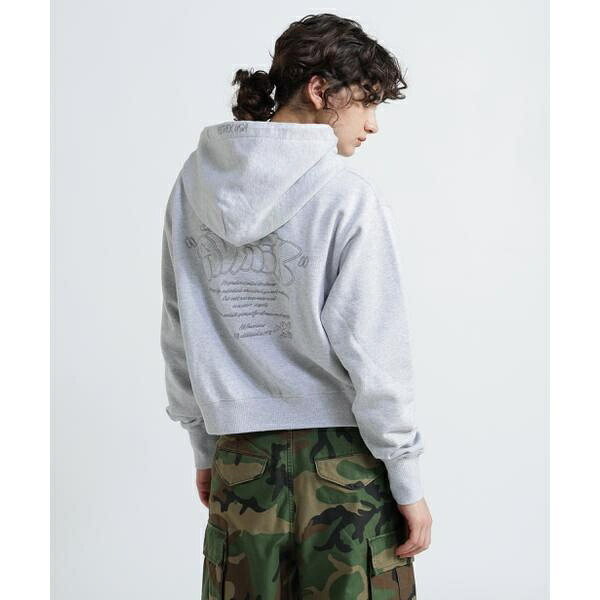 《WOMAN／直営店制限事項》GRAFFITI EMBROIDERY PARKA／グラフィティ刺しゅうアノラック／アヴィレックス（AVIREX） トップス-パーカー-レディースファッション