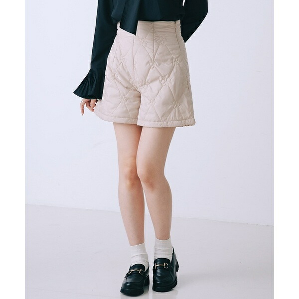 オリジナルロゴフラワー刺繍中綿ショートパンツ／セルフィスト（SELFIST）
