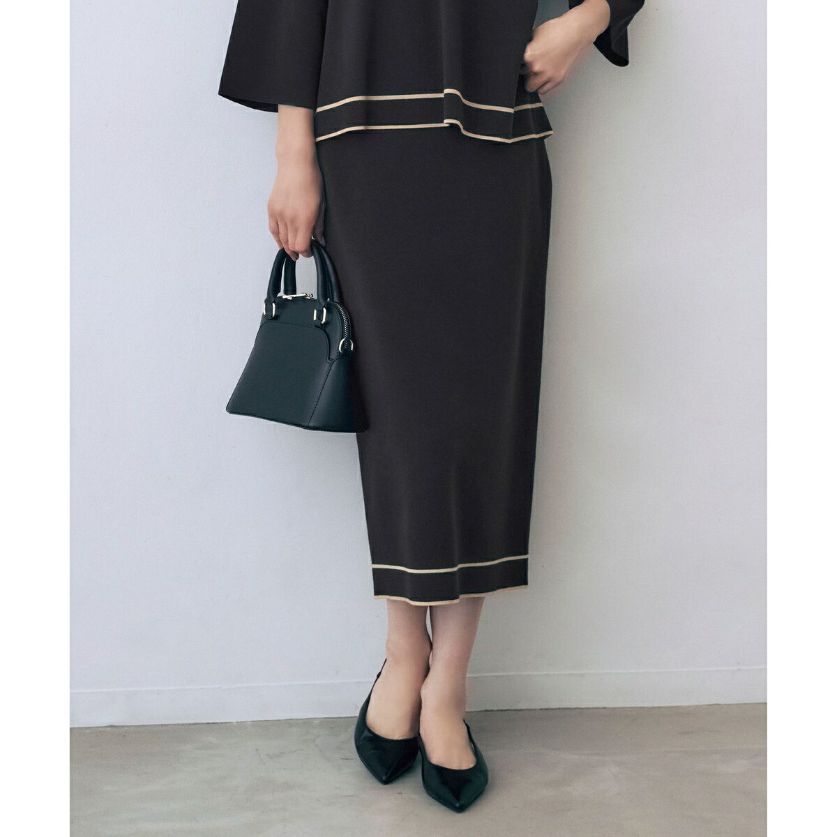 レーヨンストレッチIライン スカート／自由区（JIYU-KU） 7,524円