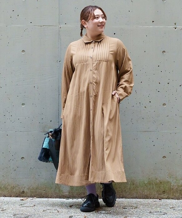 【大きいサイズ】丁寧タックのＳＨワンピ／アズノゥアズオオラカ（AS KNOW AS olaca）