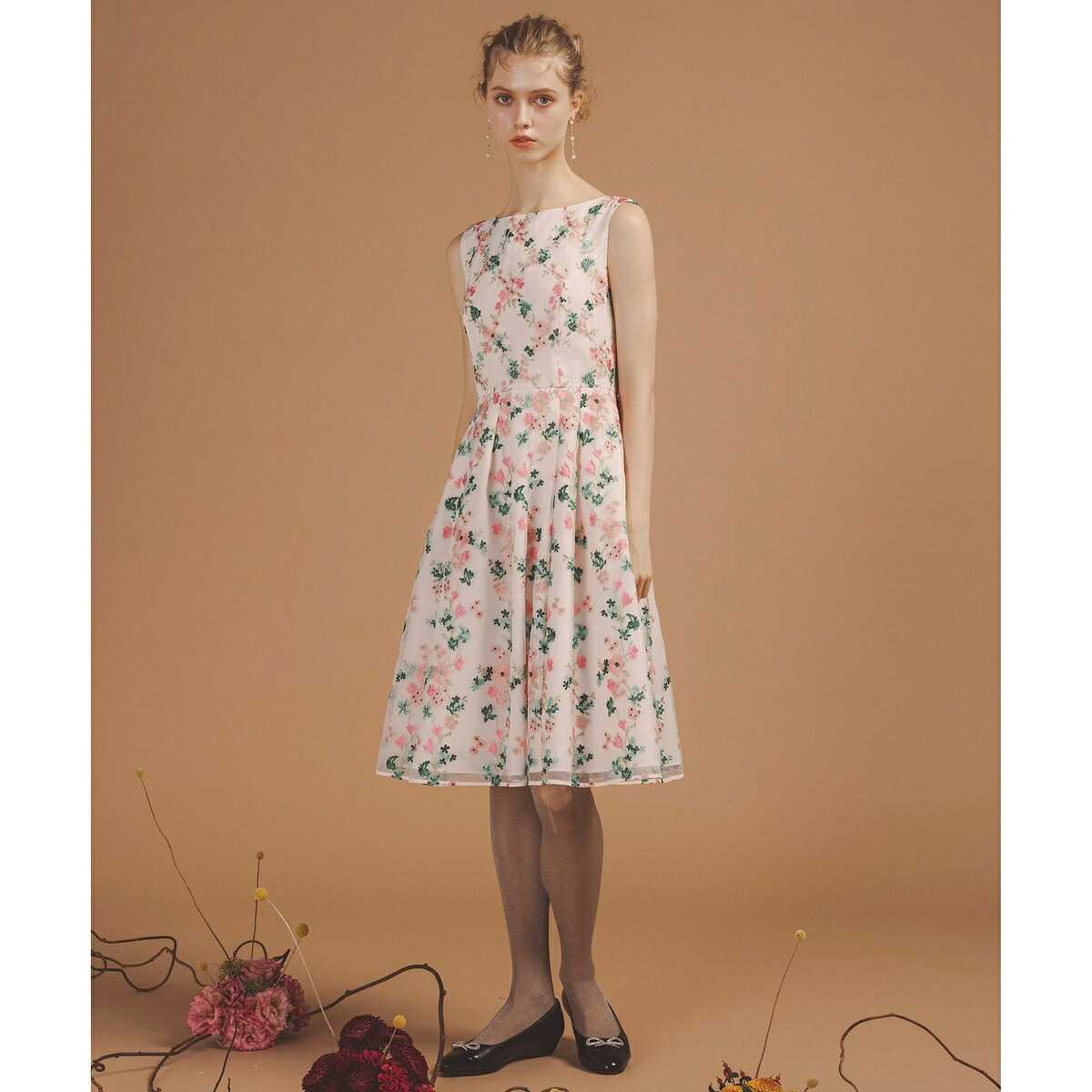 【消臭】NO THORN ROSE ドレス／トッカ（TOCCA）｜丸井（マルイ）店