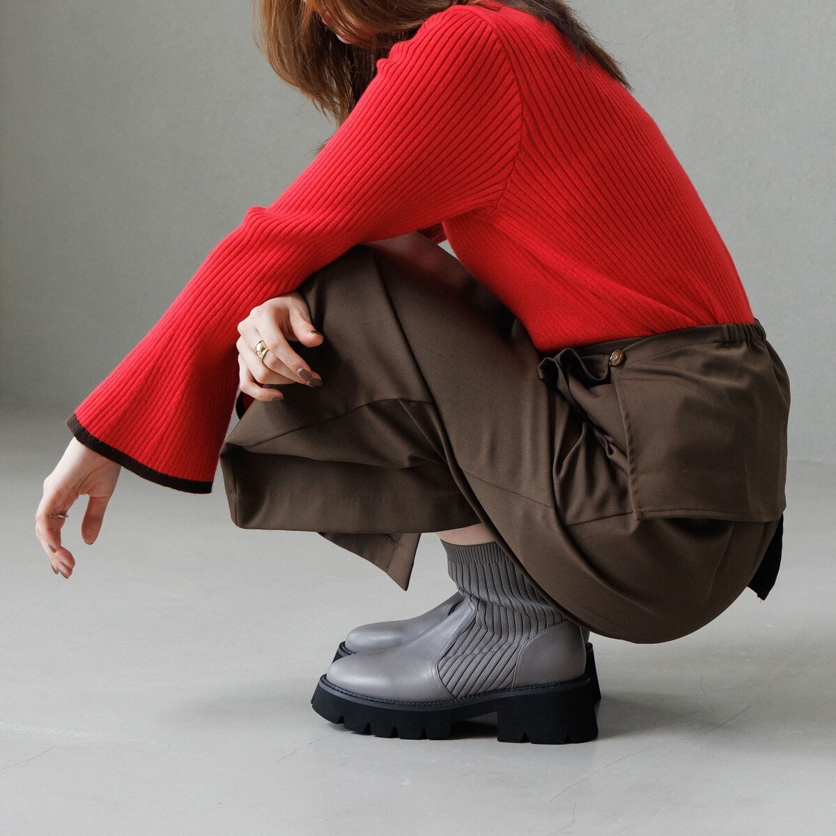 ニットが優しく包み込む【卑弥呼25AW】トラックソールリブニットブーツ/651419／HIMIKO（HIMIKO）