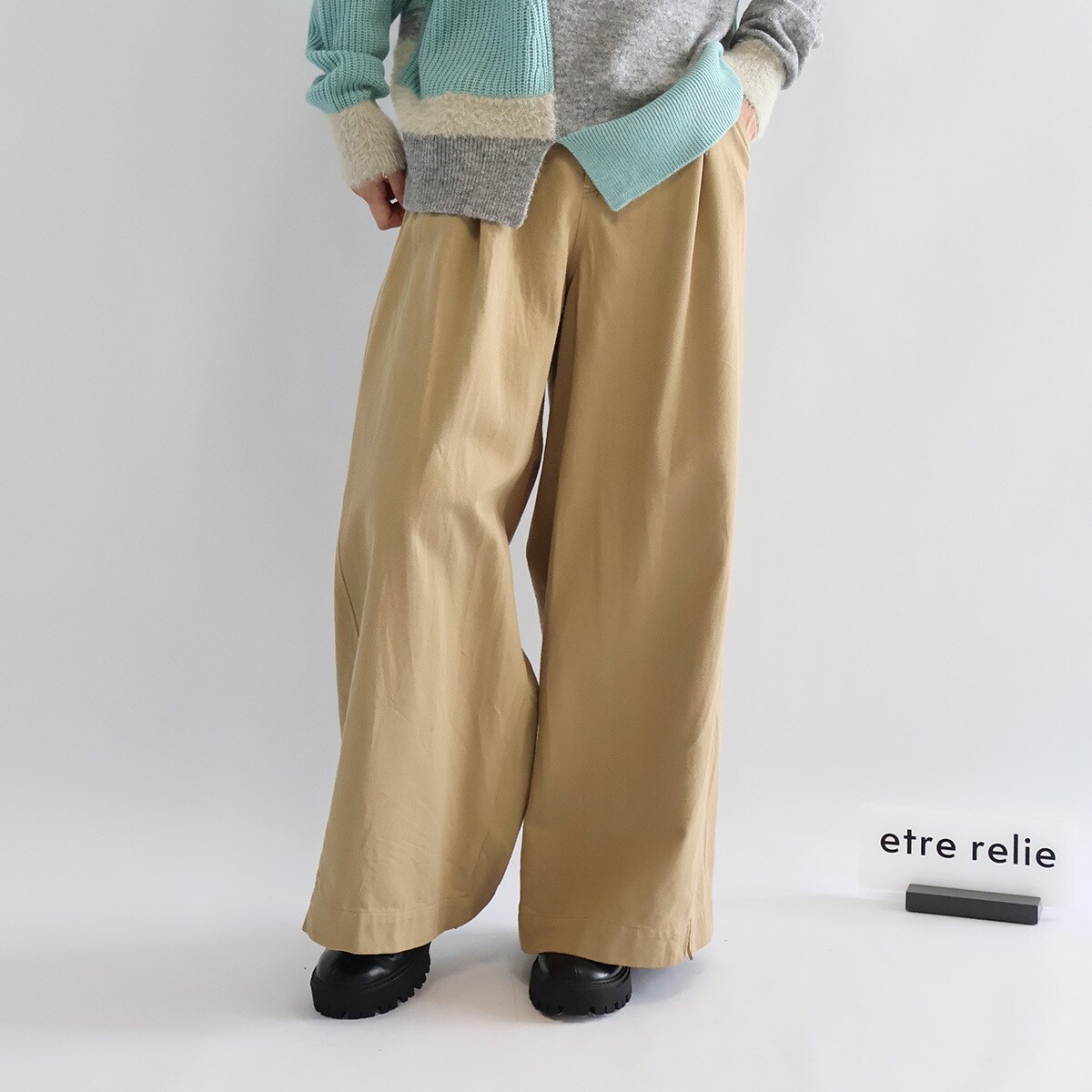 【etre relie】ウール混チノワイドパンツ／エトレリー（etre relie）