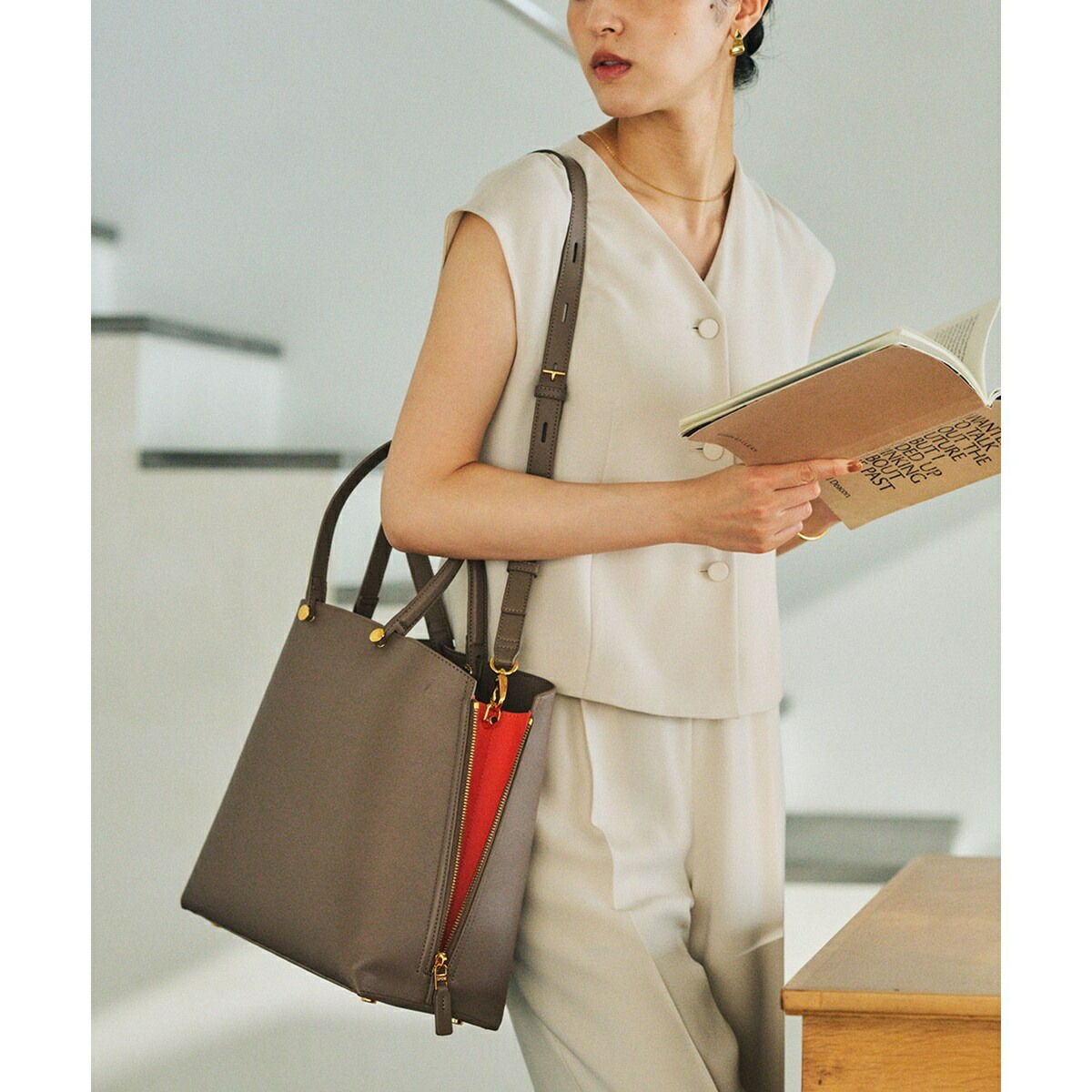 【E\u0027POR】【WEB制限事項】Y BAG Medium+ /A4相応う・通い・26SS／ロペ（ROPE\u0027）
