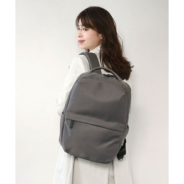 [撥水/A4収納可]クッションポケット付きスクエアリュック／MK ミッシェルクラン バッグ（MK MICHEL KLEIN BAG）