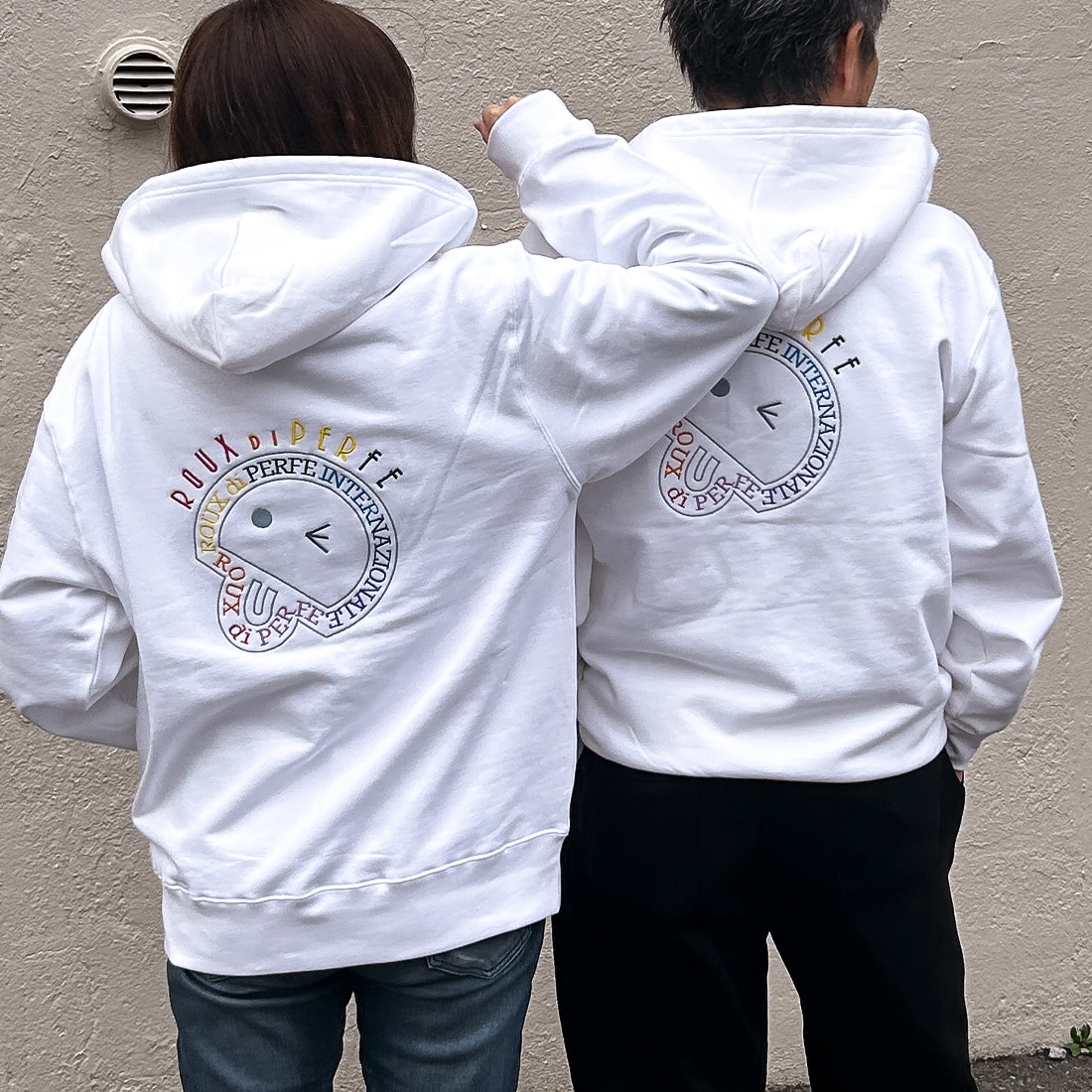 レインボー＆ロゴ刺繍ジップアップパーカー／ルゥディパフィーインターナショナル（ROUX DI PERFE INTERNAZIONALE）
