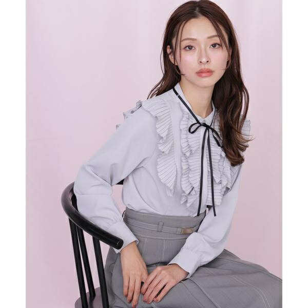 プリーツフリルブラウス／ジル バイ ジル スチュアート（JILL by JILL STUART）