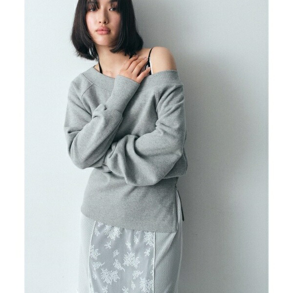 【Re】off－shoulder sweat／コードエー（CODE A）