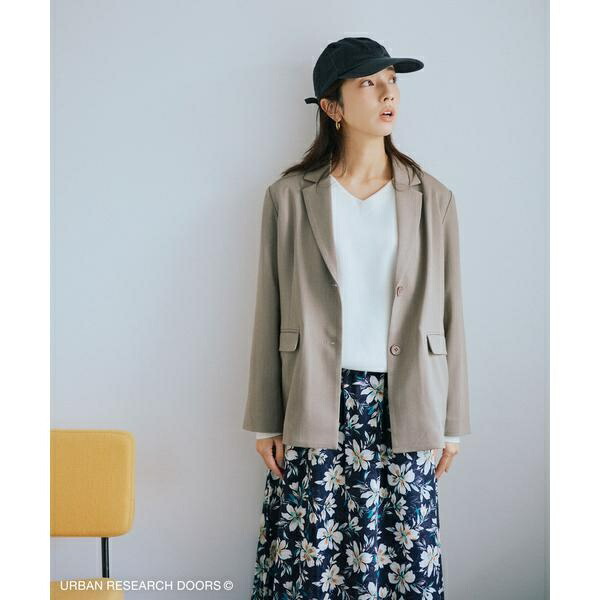 『仁村紗和さん着用』『UR TECH』完声テーラードジャケット／アーバンリサーチ ドアーズ（URBAN RESEARCH DOORS）