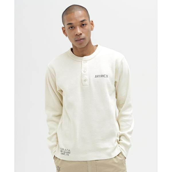 《WEB＆DEPOT押さえる》STENCIL HONEYCOMB HENRY NECK L／S T-SH／アヴィレックス（AVIREX）
