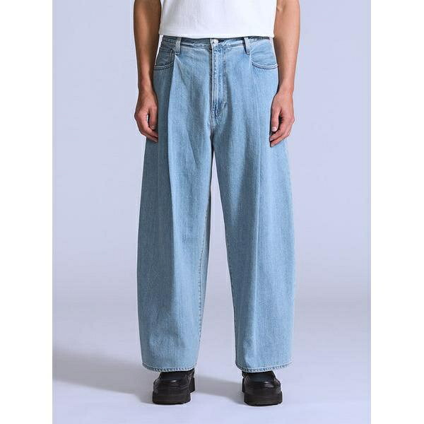 BLUETAB(TM) ワイドプリーツ CROP ジーンズ ライトインディゴ／リーバイス（Levi’s） 20,592円
