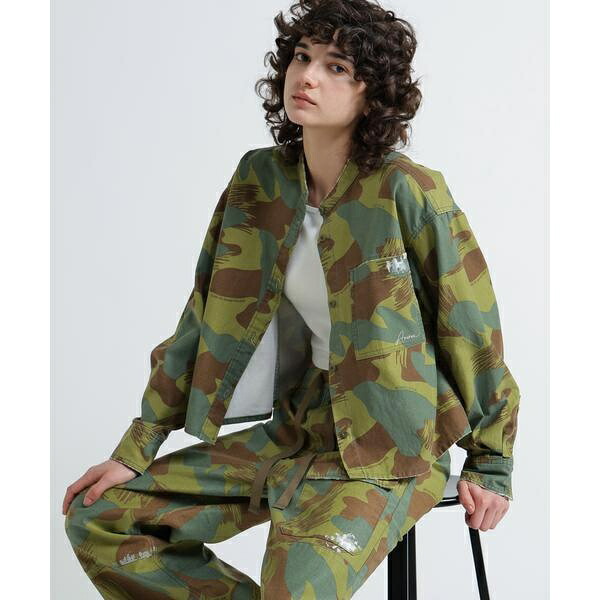 《WOMAN》CAMOUFLAGE SHORT SHIRTS／カモフラージュショートシャツ／アヴィレックス（AVIREX）