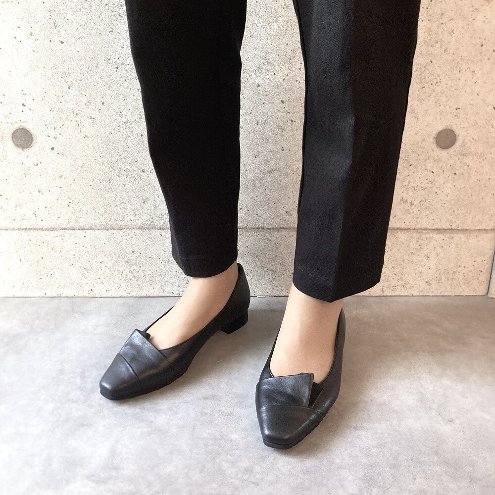 【日本製/本革/軽量176ｇ/3E幅】ふかふかインソール 「きちんと感」漂う レイヤードパンプス ／ブランブルー（ブランブルー）