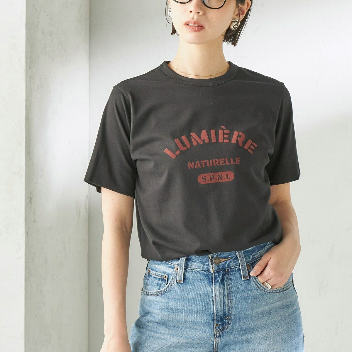 SHIPS Primary Navy Label:LUMIERE フロッキー プリント TEE／シップス（SHIPS）