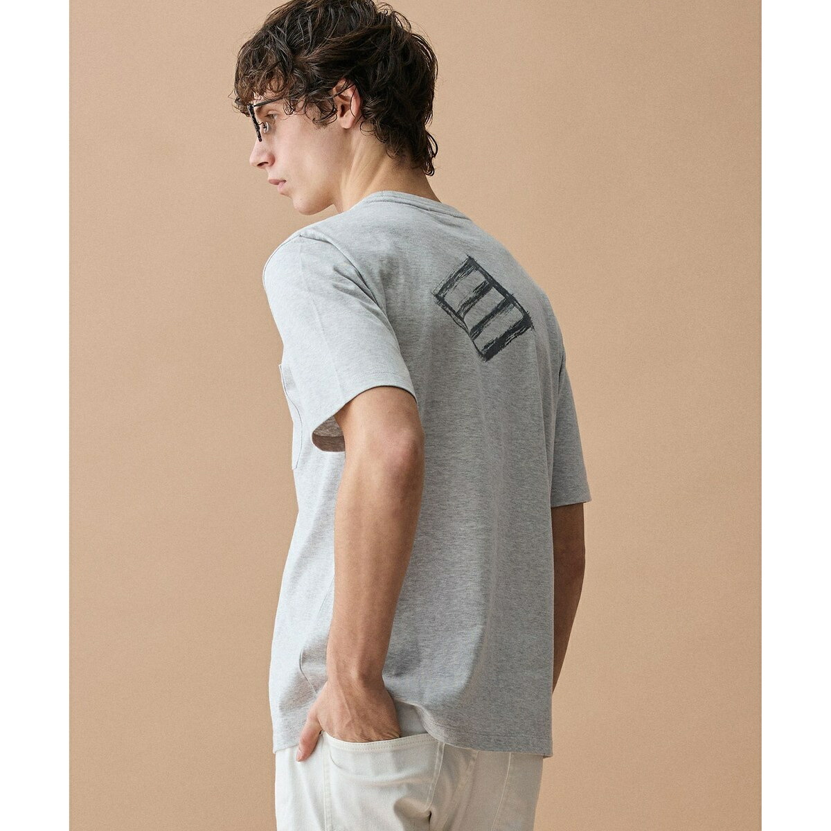 【滑らかな肌触り】ダイヤロゴバックプリント Tシャツ／ジョセフアブード（JOSEPH ABBOUD）