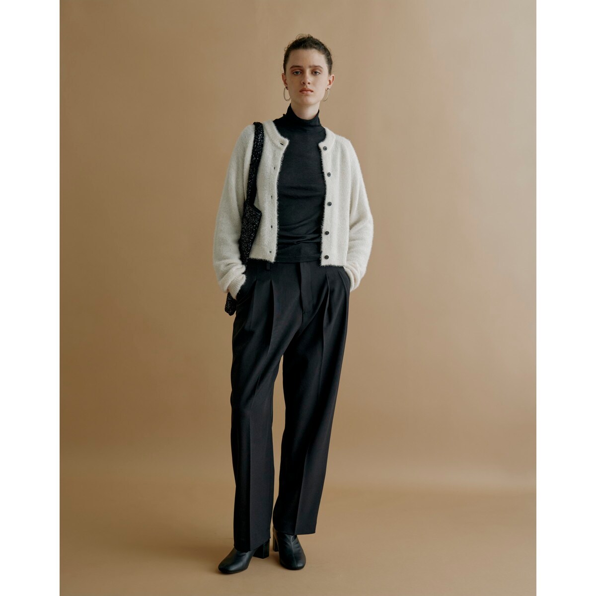 kiehtova/FORM PANTS /パンツ スーツ セットアップ可／キエトヴァ（kiehtova）