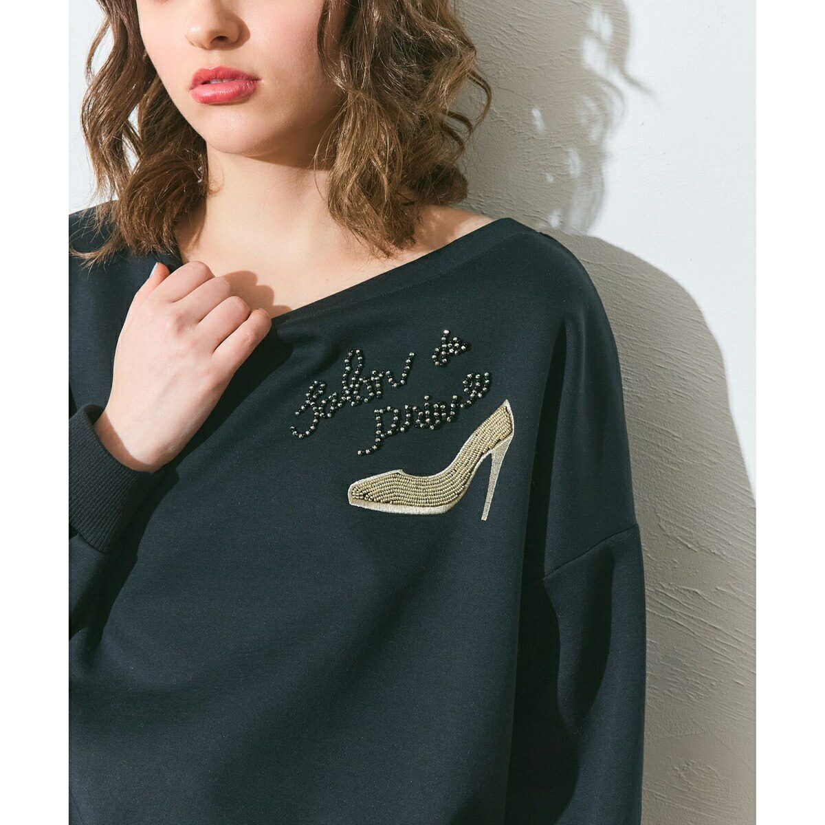 モチーフ刺繍スウェットトップ／グレースコンチネンタル（GRACE CONTINENTAL）｜丸井（マルイ）店