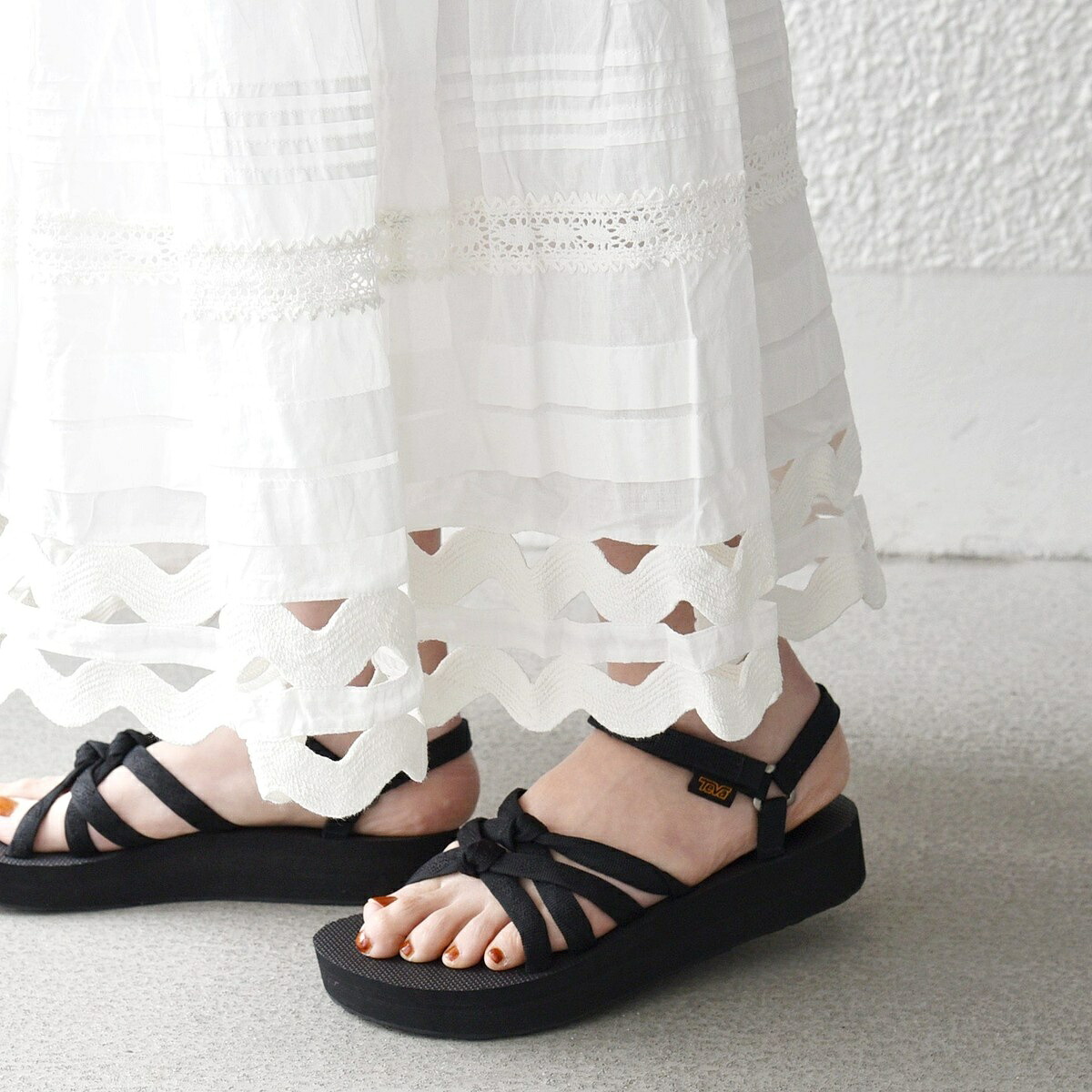TEVA: MIDFORM KENA SLIM ストラップ サンダル／シップス エニィ（SHIPS any） サンダル-その他-靴