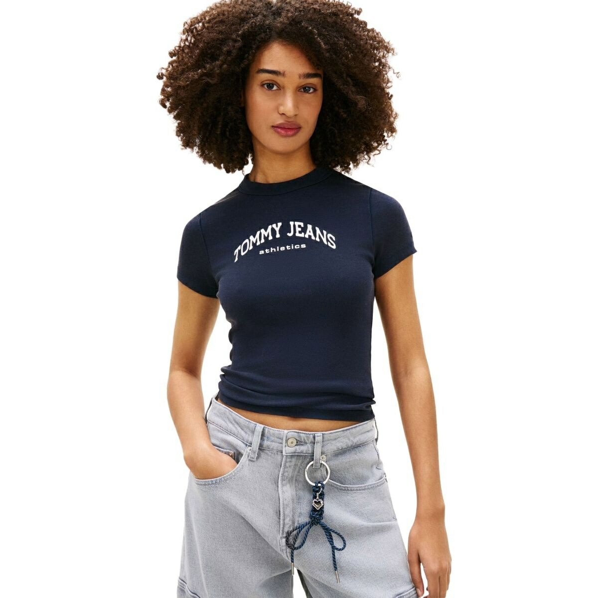 スリムバーシティショートスリーブTシャツ／トミー ジーンズ（TOMMY JEANS）